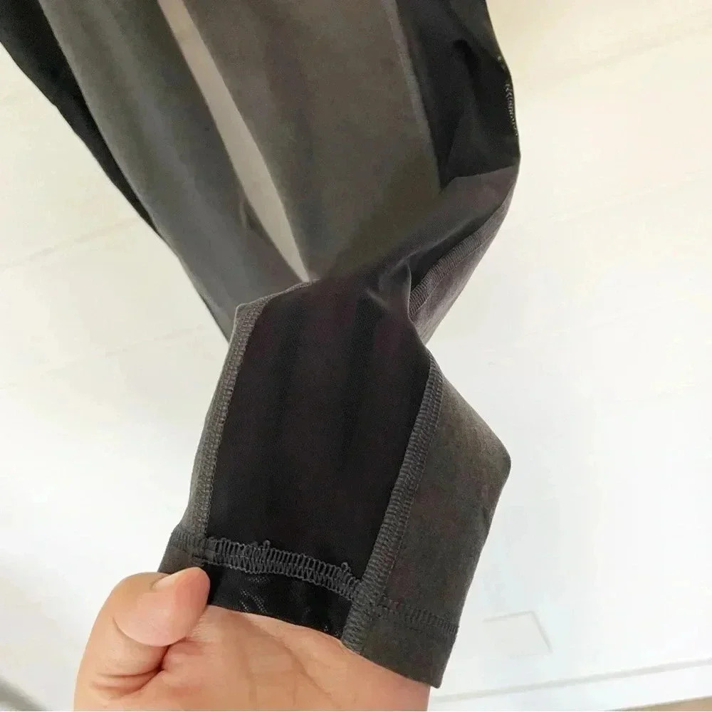 Fabletics On-The-Go Powerhold High-Waisted Gray Leggings Size Small - Picture 7 of 10